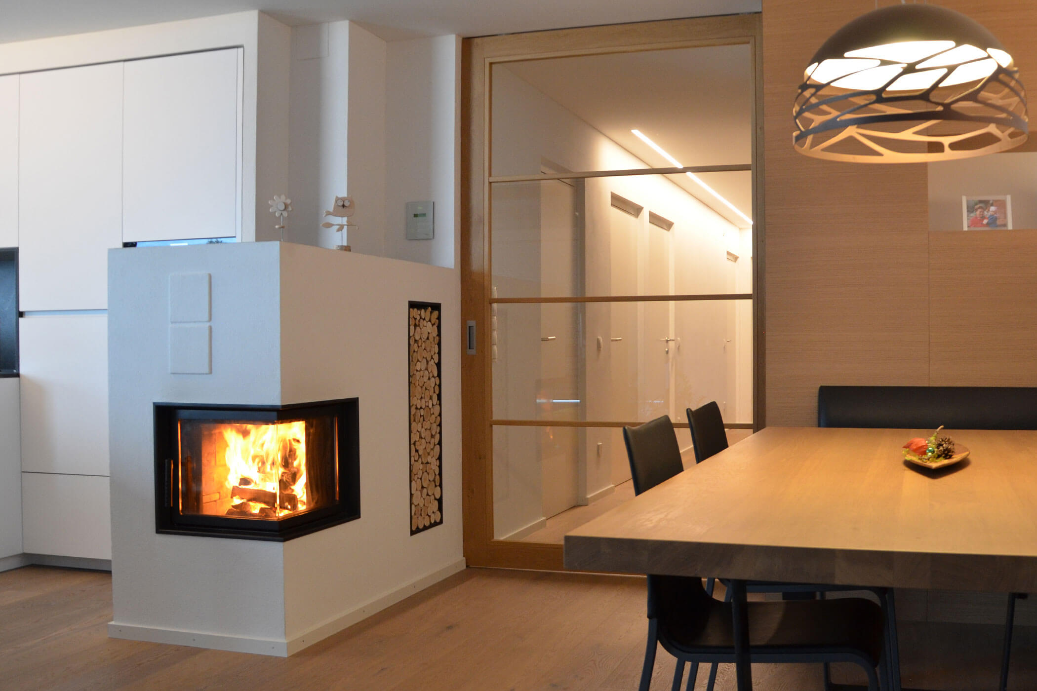 Immagine F - Sportello ad angolo