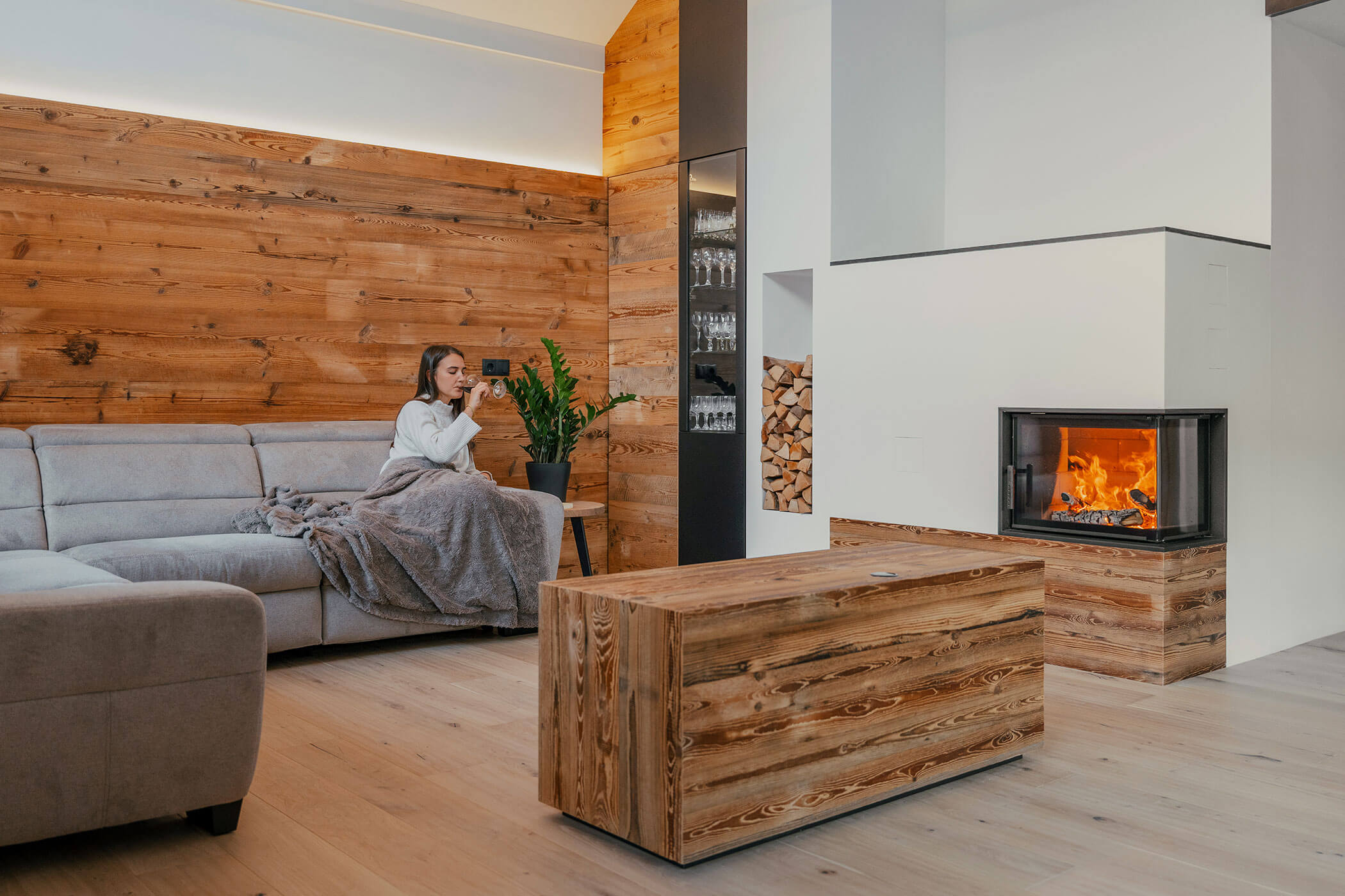 Immagine R - Sportello ad angolo